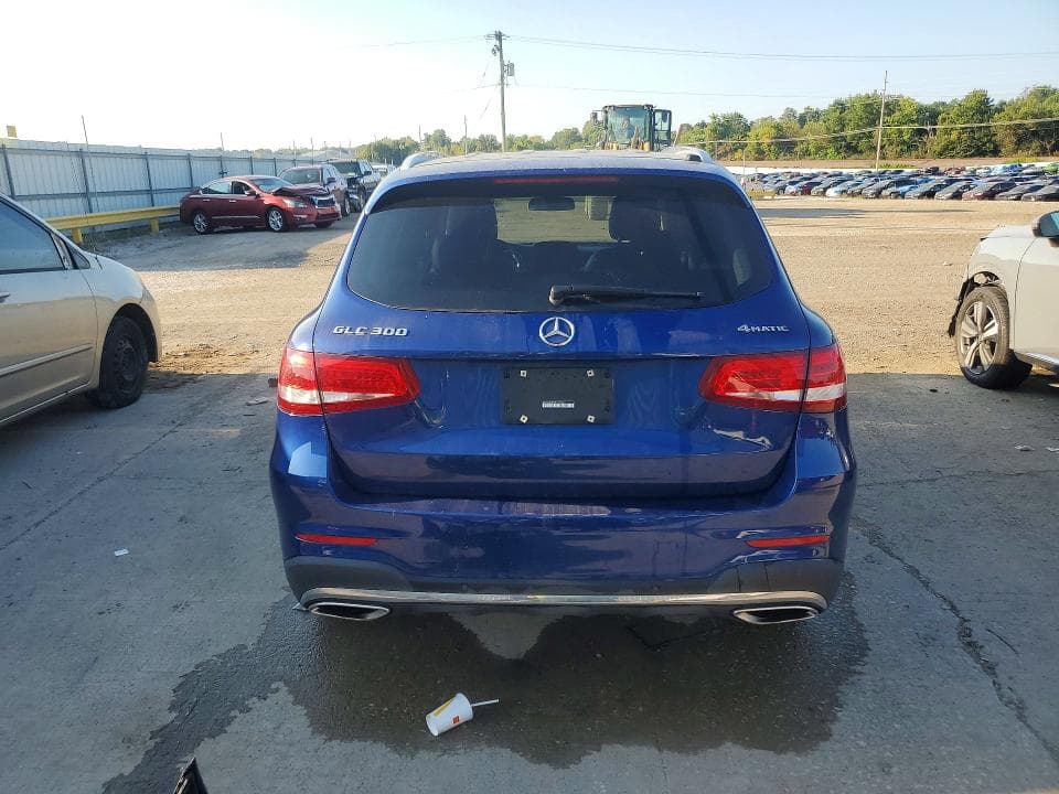 2017 MERCEDES-BENZ GLC 300 4MATIC 6