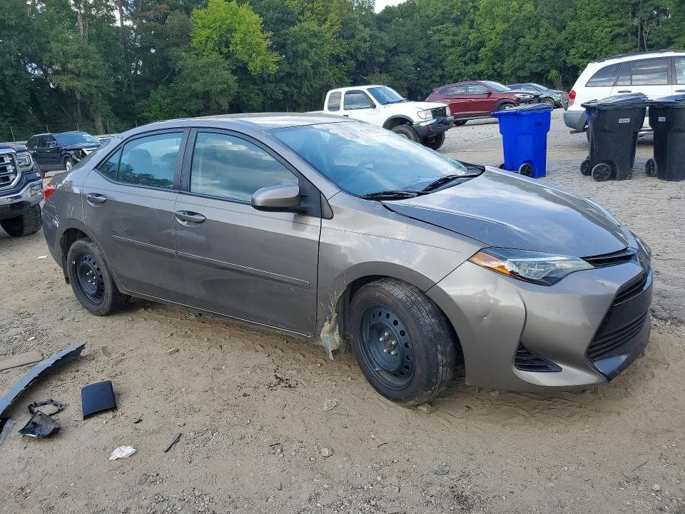 2019 TOYOTA COROLLA LE 4