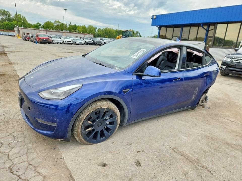 2024 TESLA MODEL Y - 1