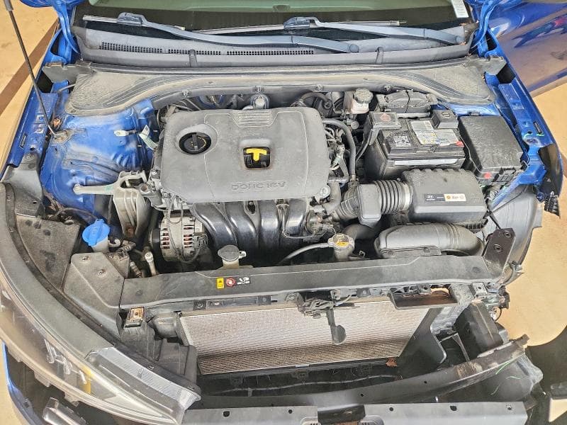 2019 HYUNDAI ELANTRA SE 11