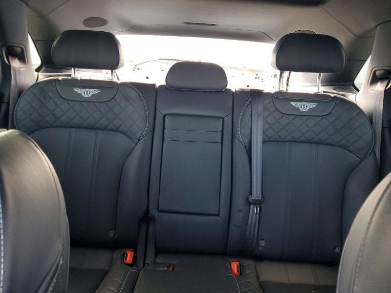 2019 BENTLEY BENTAYGA 10