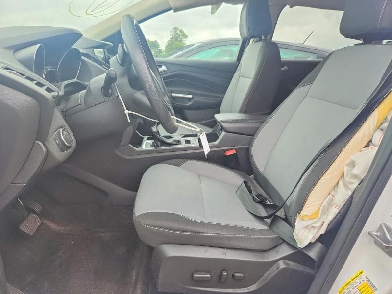 2017 FORD ESCAPE SE 7