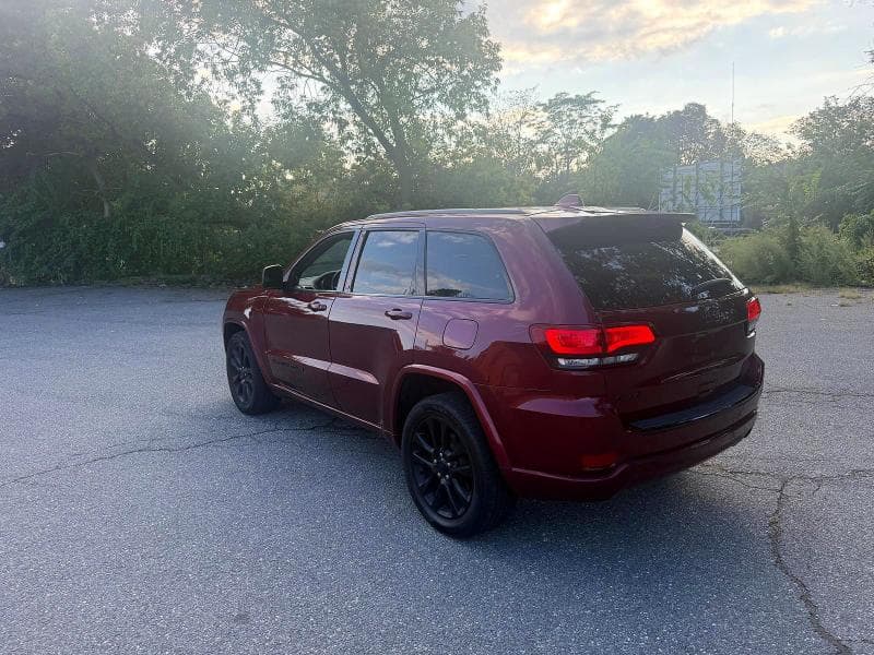 2018 JEEP GRAND CHEROKEE LAREDO 3