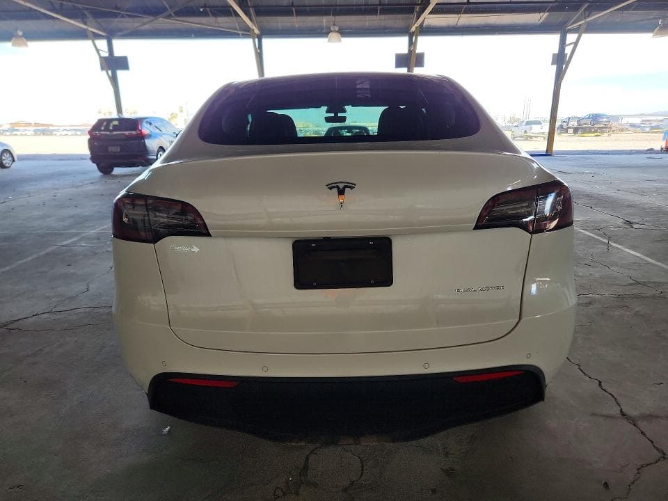 2020 TESLA MODEL Y 6