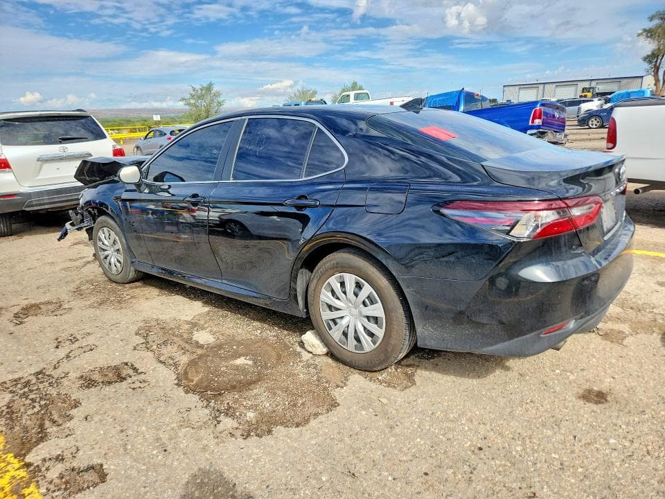 2024 TOYOTA CAMRY LE 2