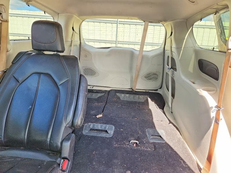 2018 CHRYSLER PACIFICA TOURING L PLUS 10