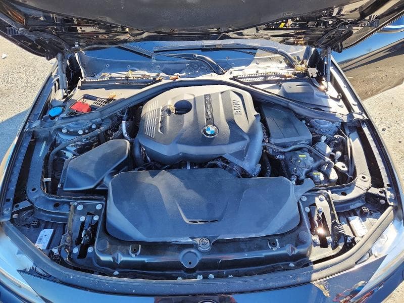2018 BMW 330 XI 11