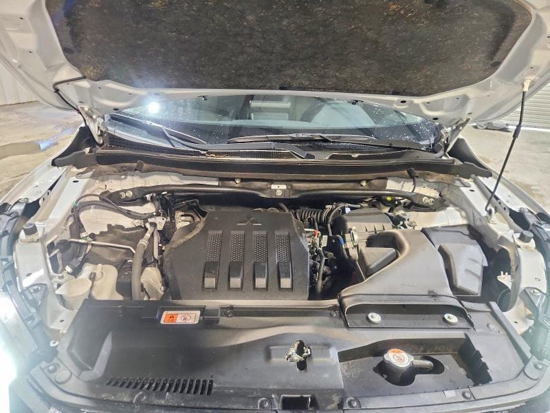2026 MITSUBISHI ECLIPSE CROSS SE 12