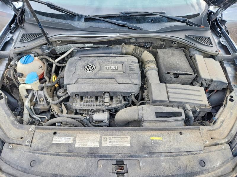 2017 VOLKSWAGEN PASSAT S 11