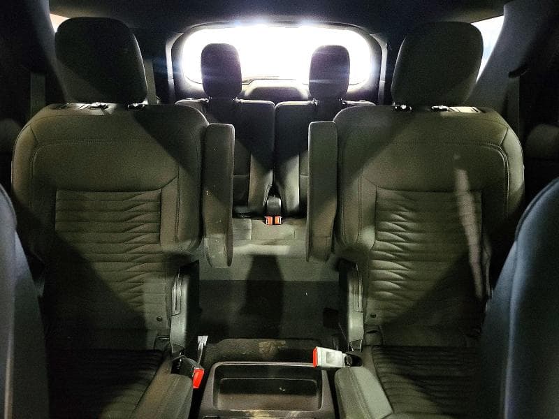 2020 FORD EXPLORER XLT 10