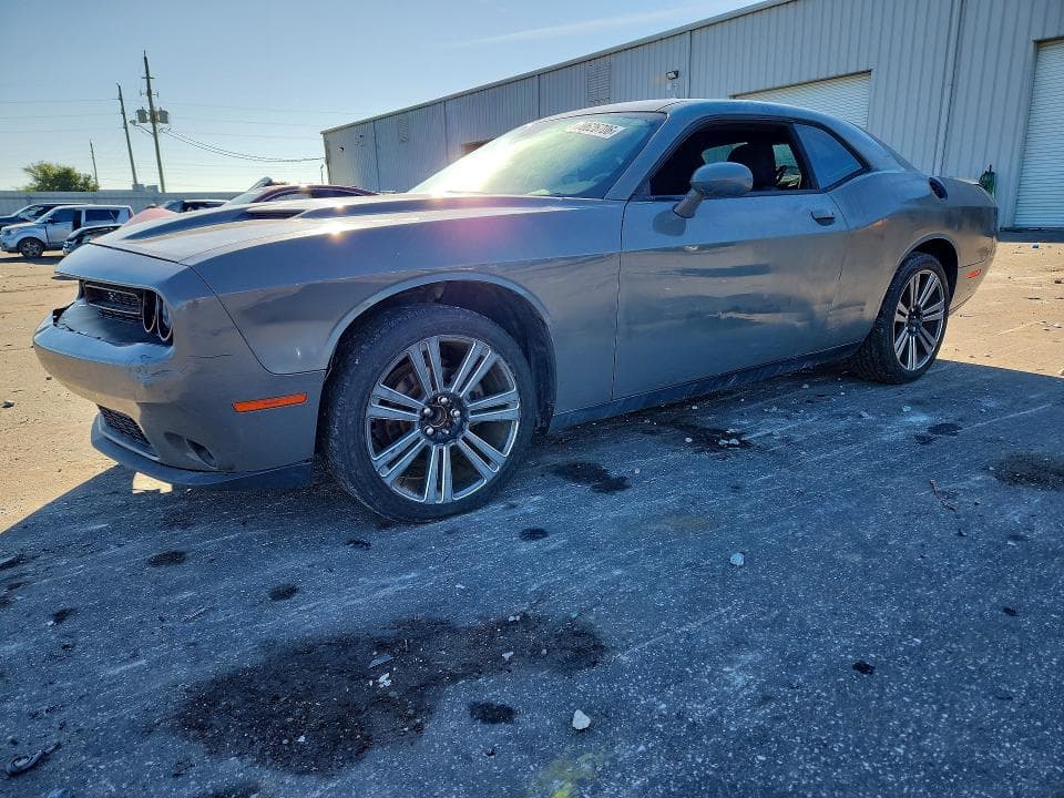 2019 DODGE CHALLENGER SXT - 1