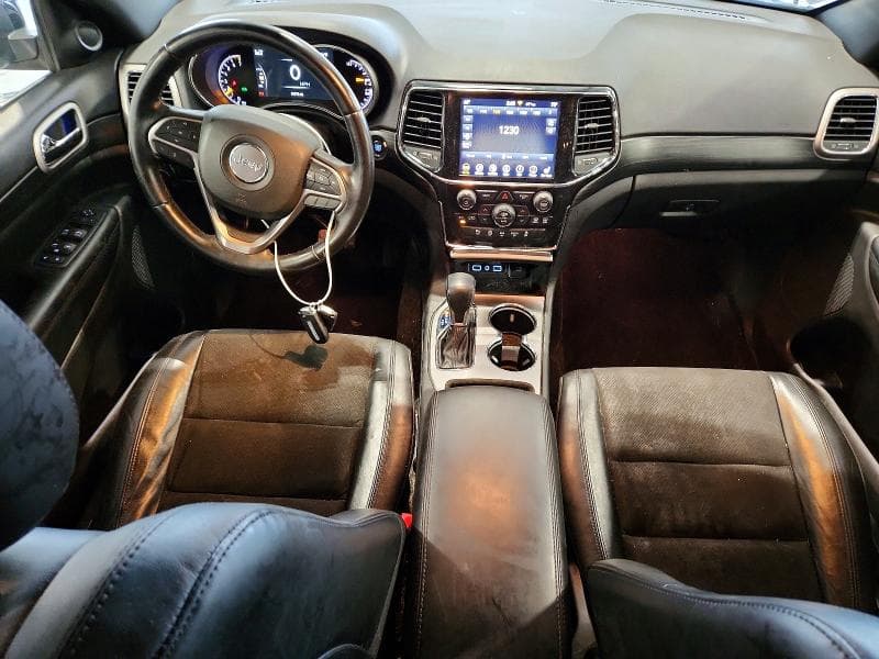 2022 JEEP GRAND CHEROKEE LAREDO E 8