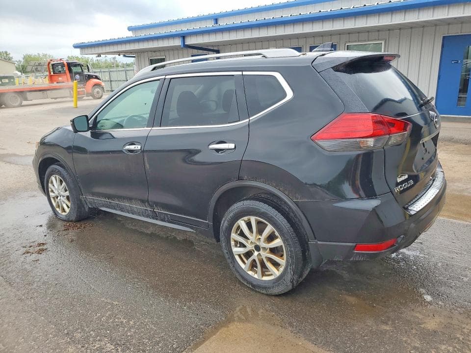 2017 NISSAN ROGUE SV 2