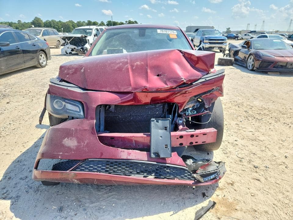 2019 CHRYSLER 300 TOURING 5