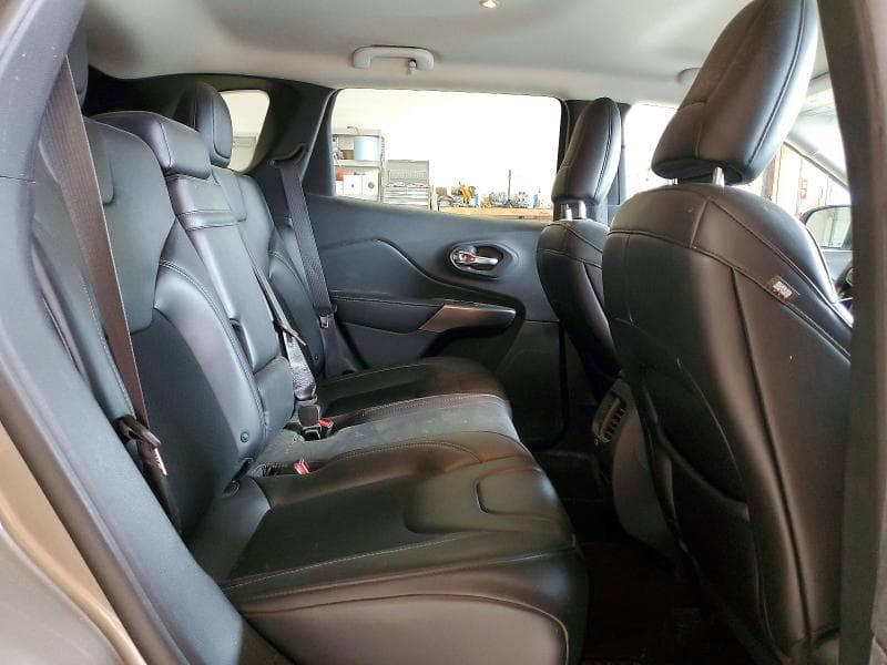 2019 JEEP CHEROKEE LATITUDE PLUS 11