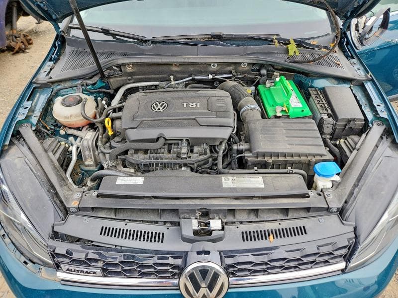 2019 VOLKSWAGEN GOLF ALLTRACK S 11