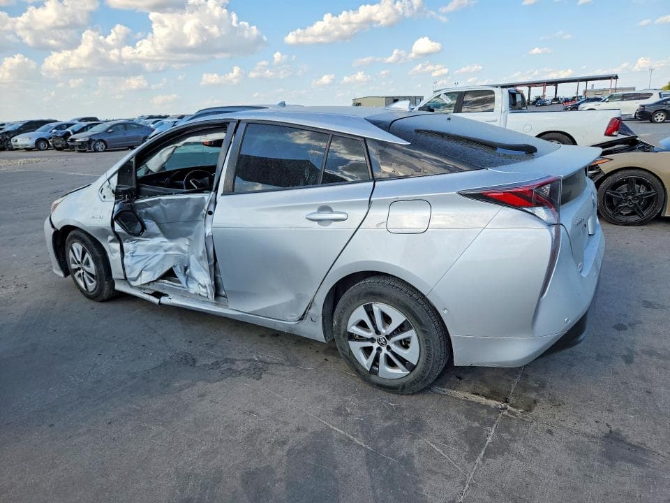 2018 TOYOTA PRIUS FOUR 2