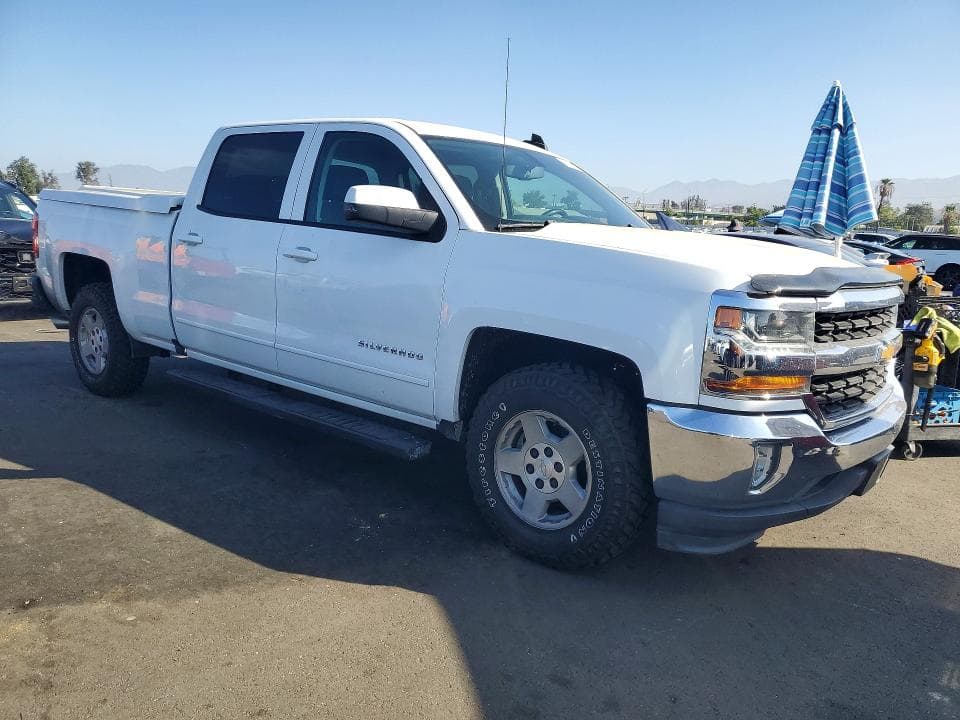 2018 CHEVROLET SILVERADO C1500 LT 4