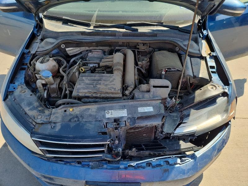 2017 VOLKSWAGEN JETTA SE 11