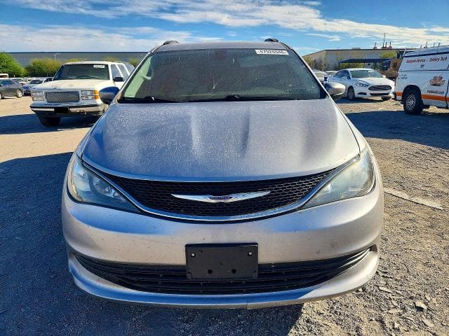2020 CHRYSLER VOYAGER LXI 5