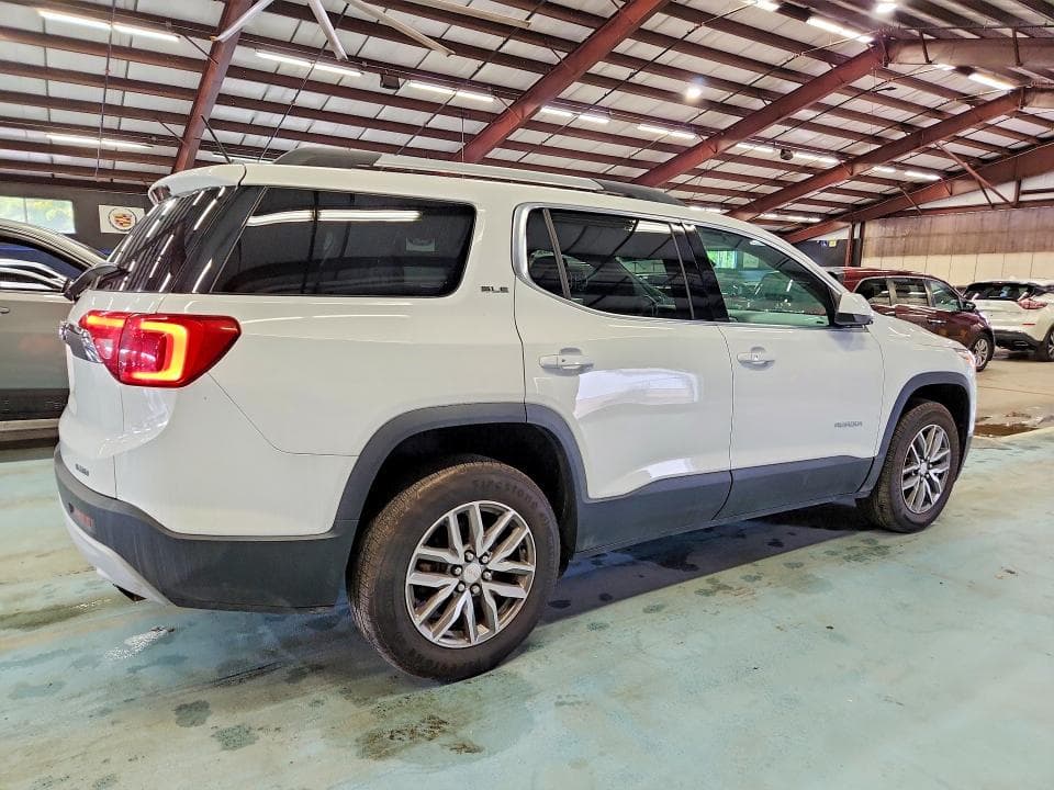 2017 GMC ACADIA SLE 3