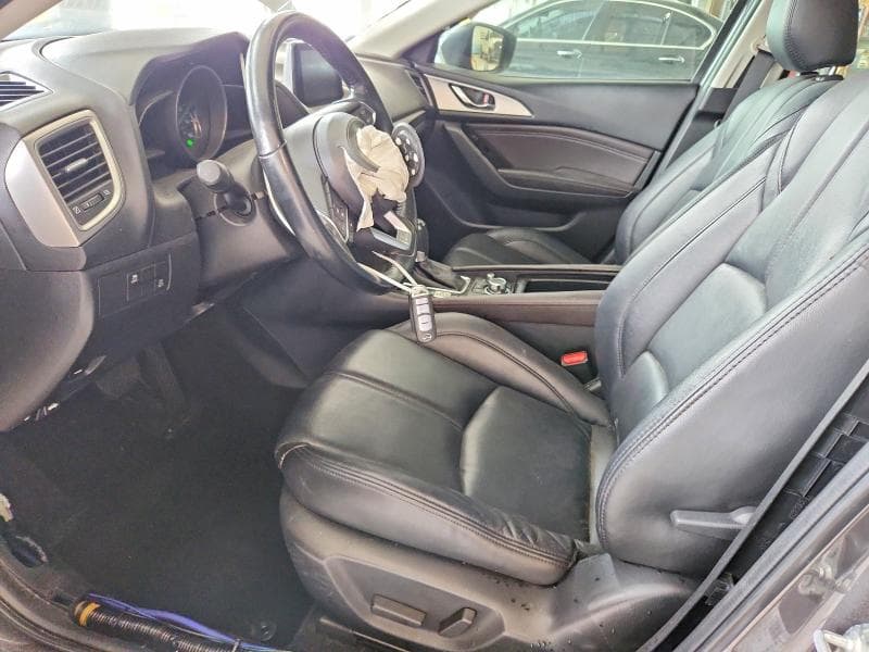 2018 MAZDA 3 TOURING 7