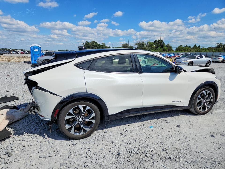 2021 FORD MUSTANG MACH-E PREMIUM 3
