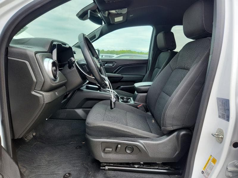 2023 CHEVROLET COLORADO LT 7