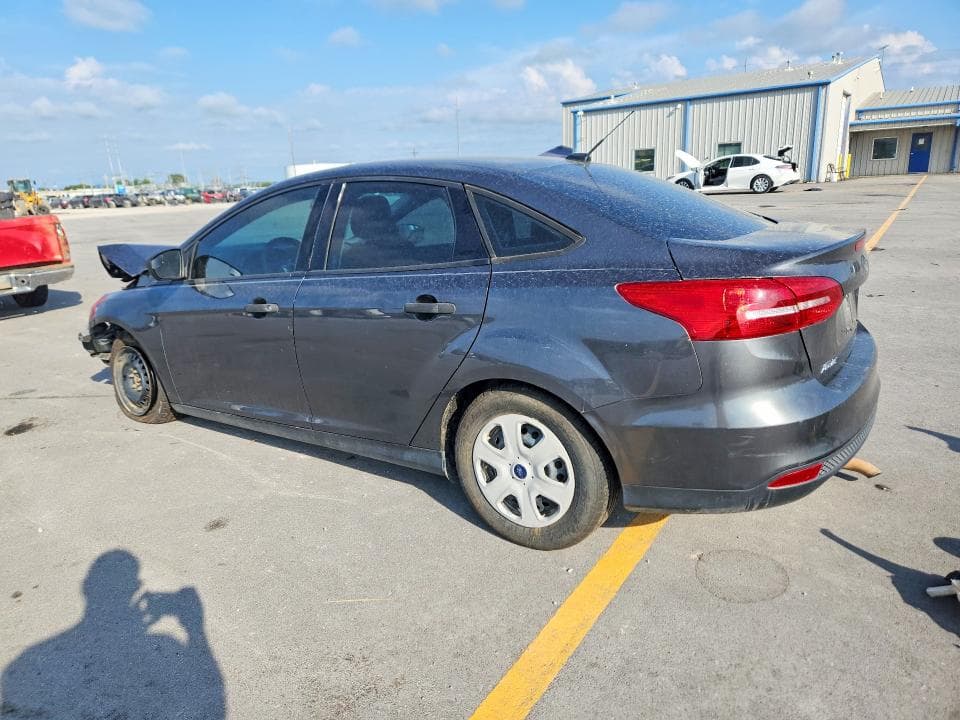 2018 FORD FOCUS S 2