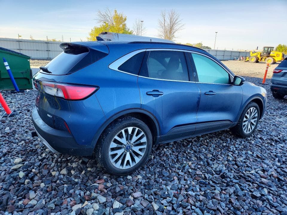 2020 FORD ESCAPE TITANIUM 3