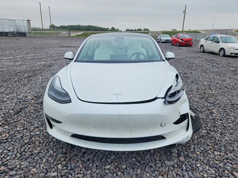 2022 TESLA MODEL 3 5