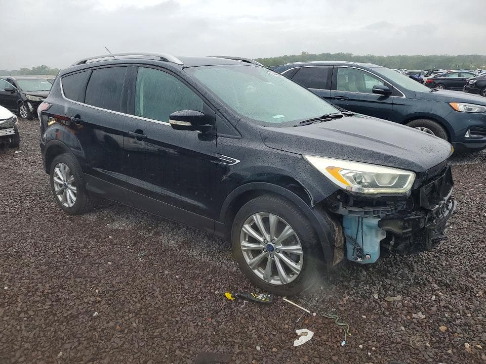 2017 FORD ESCAPE TITANIUM 4