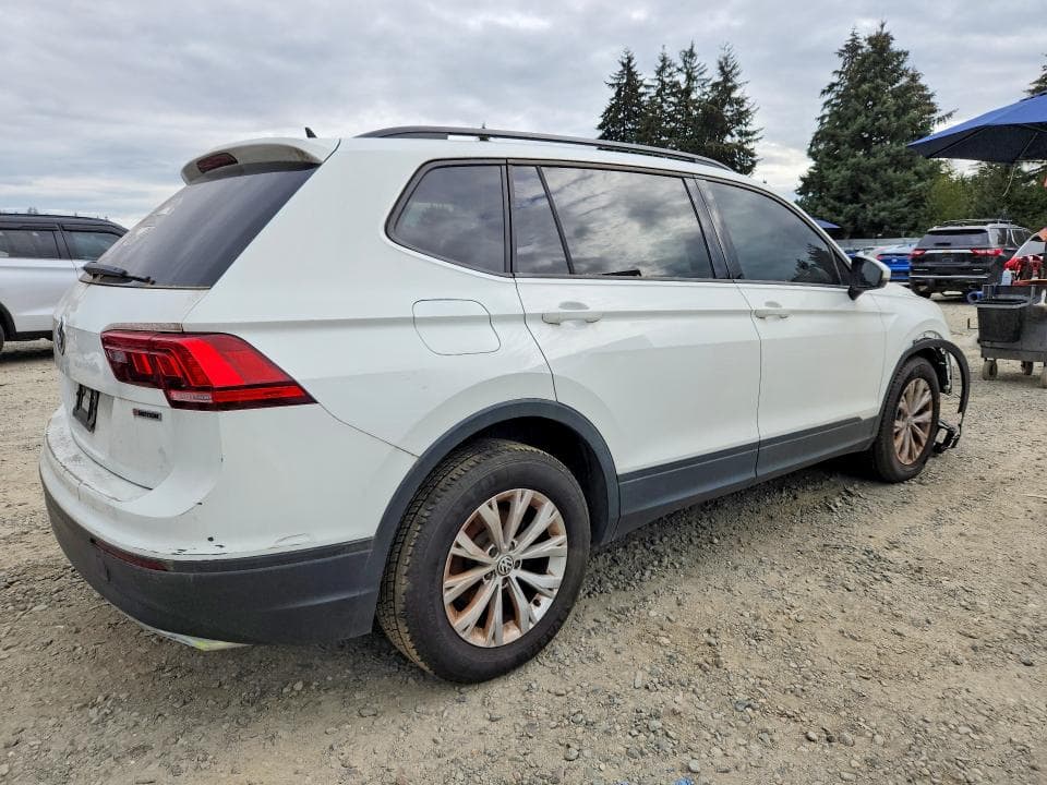 2020 VOLKSWAGEN TIGUAN S 3