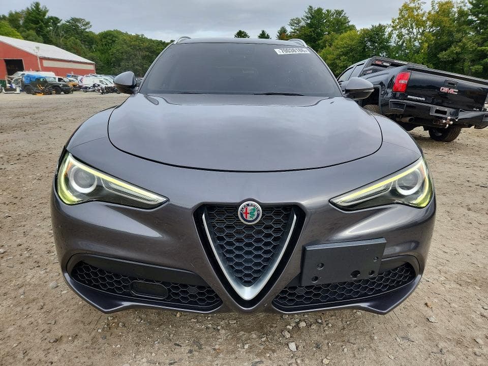 2019 ALFA ROMEO STELVIO 5