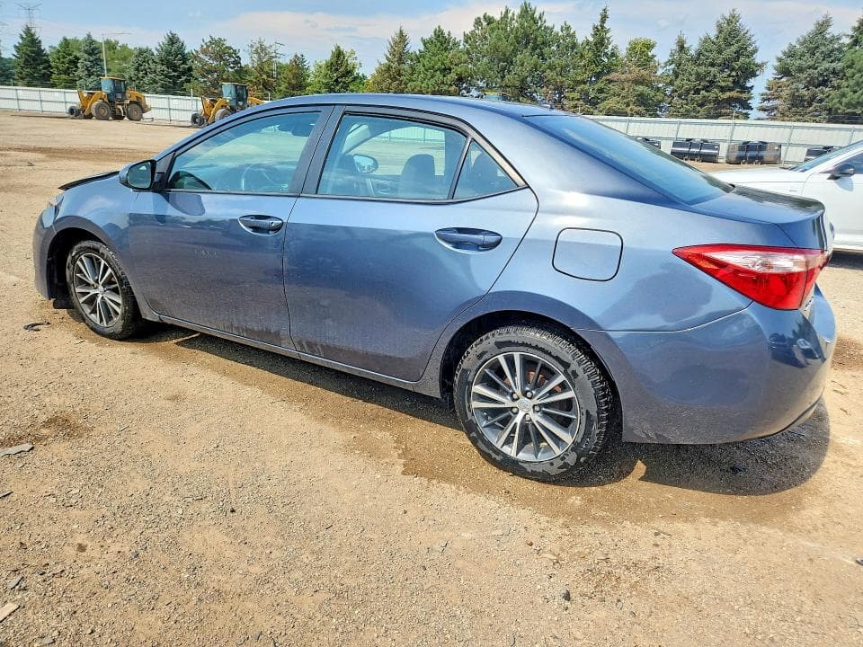 2017 TOYOTA COROLLA LE 2