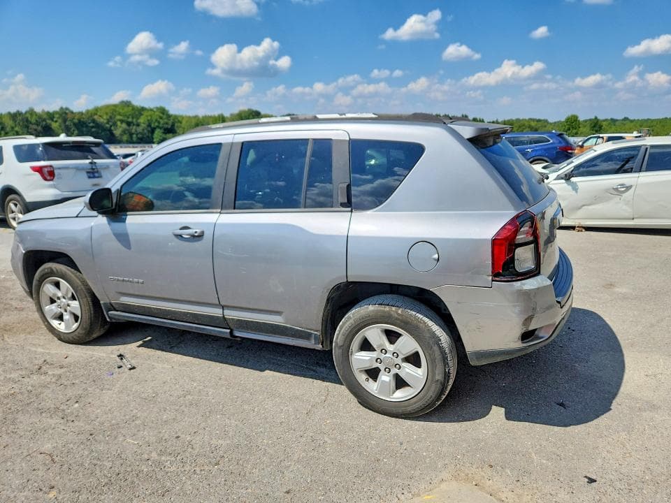 2017 JEEP COMPASS LATITUDE 2