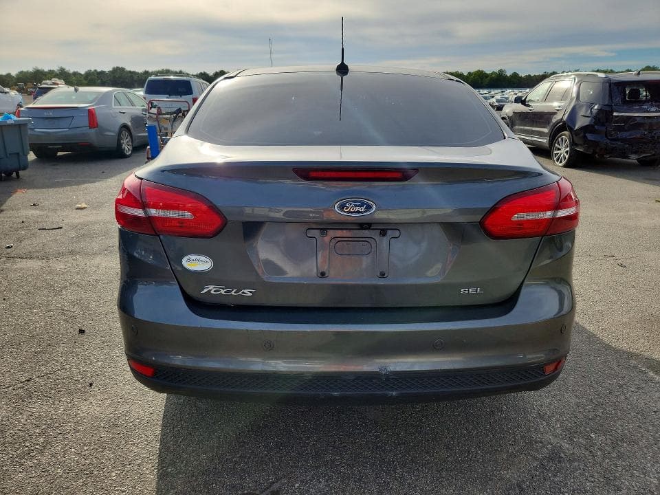 2017 FORD FOCUS S 6
