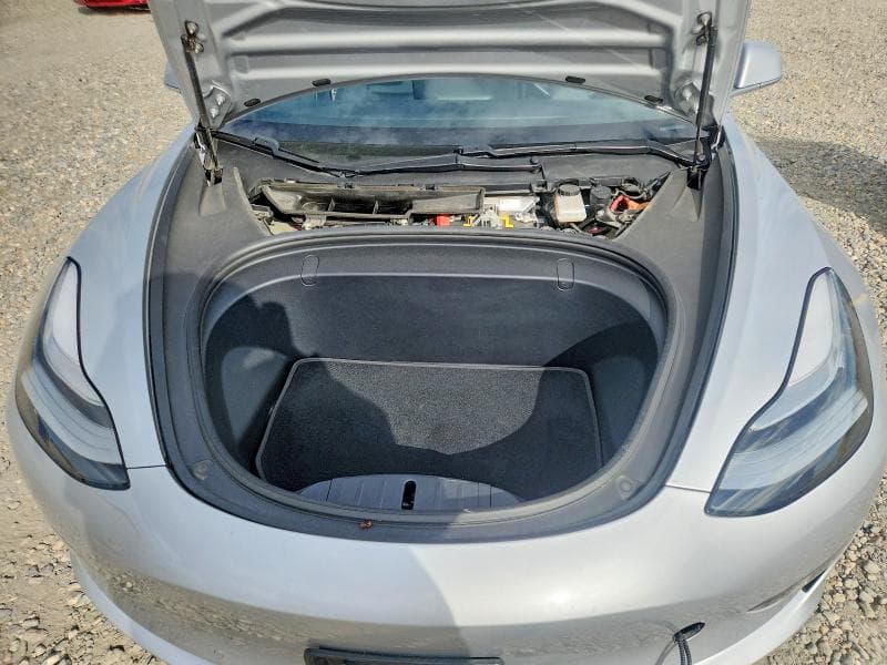 2018 TESLA MODEL 3 12