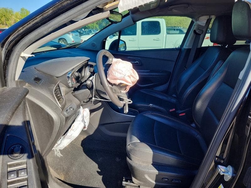 2022 CHEVROLET TRAX 1LT 7