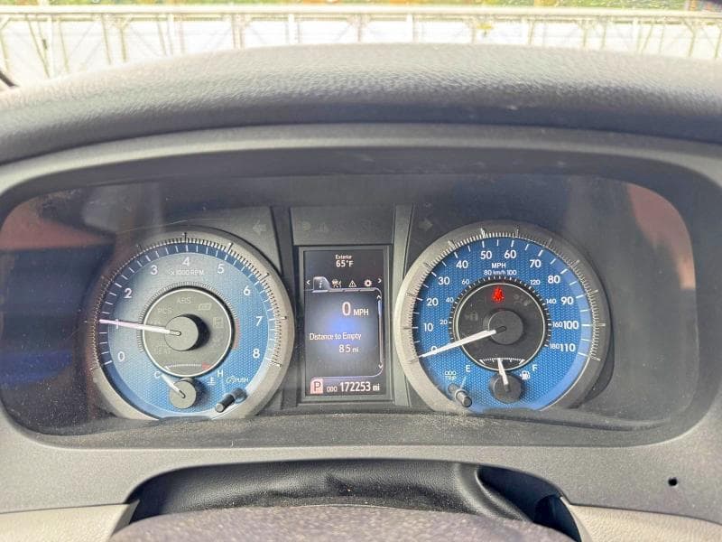 2018 TOYOTA SIENNA L 6