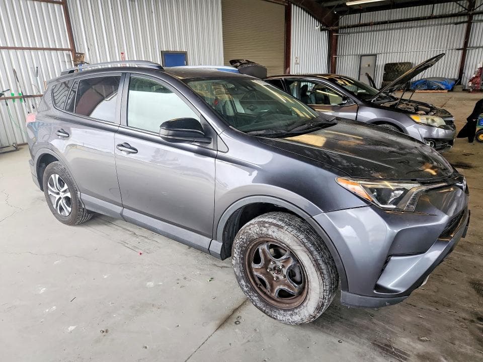 2017 TOYOTA RAV4 LE 4