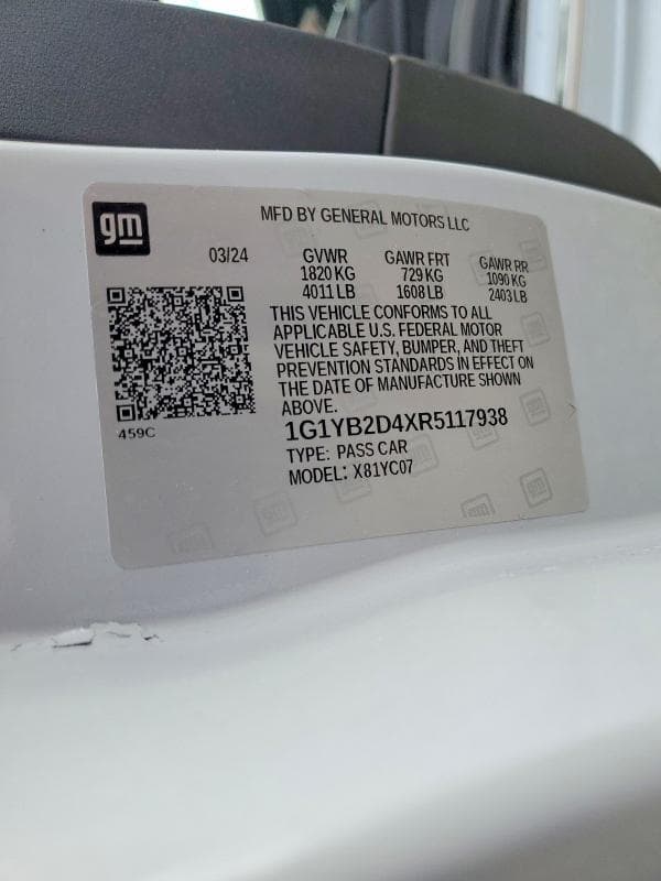 2024 CHEVROLET CORVETTE STINGRAY 2LT 12