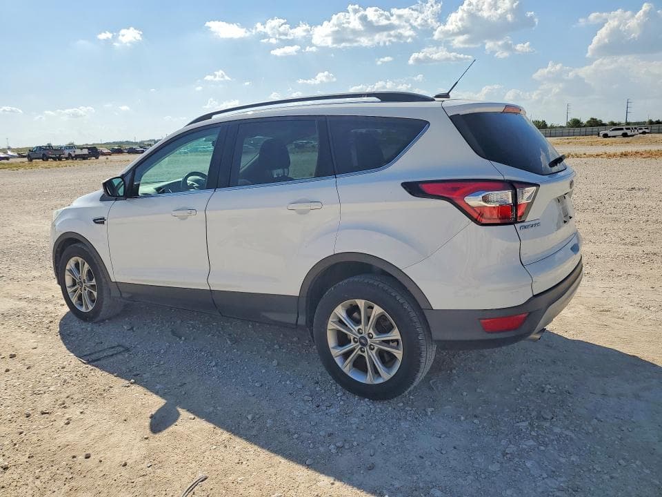 2017 FORD ESCAPE SE 2
