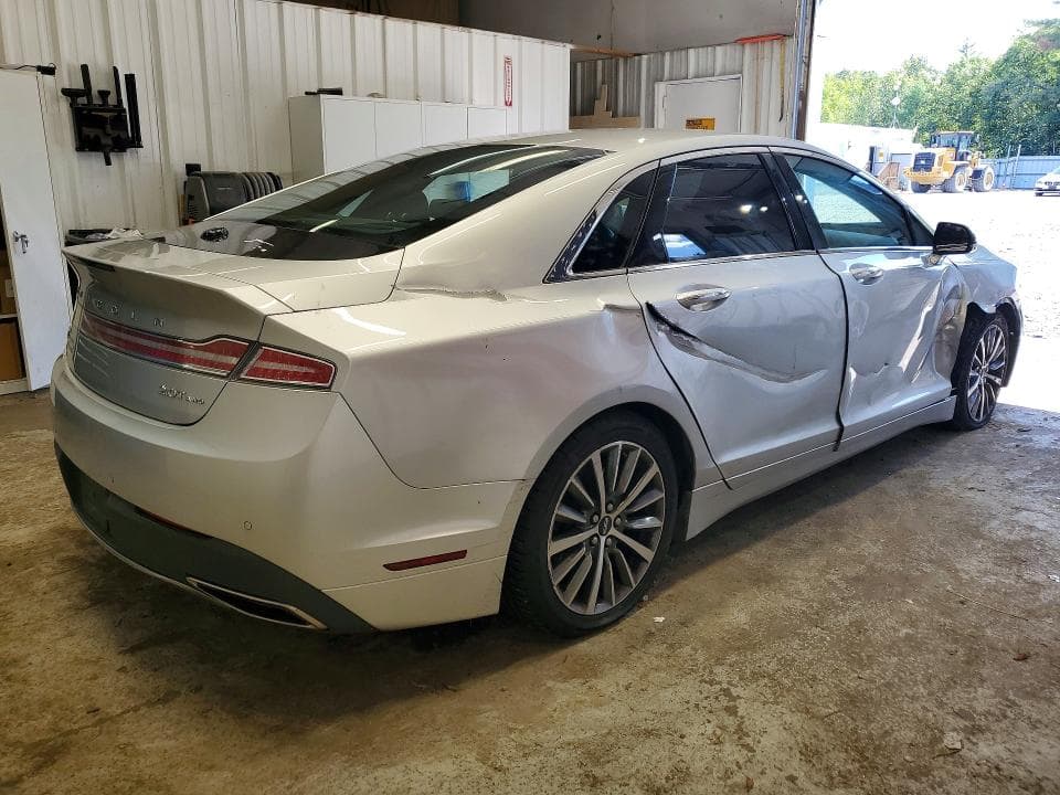 2019 LINCOLN MKZ 3