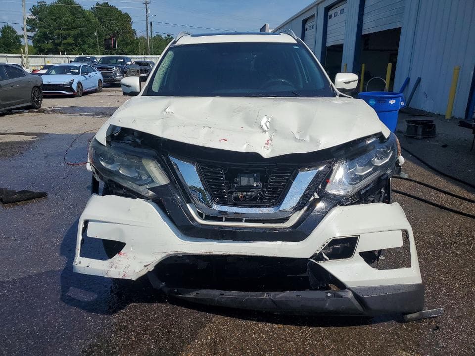 2017 NISSAN ROGUE SL 5