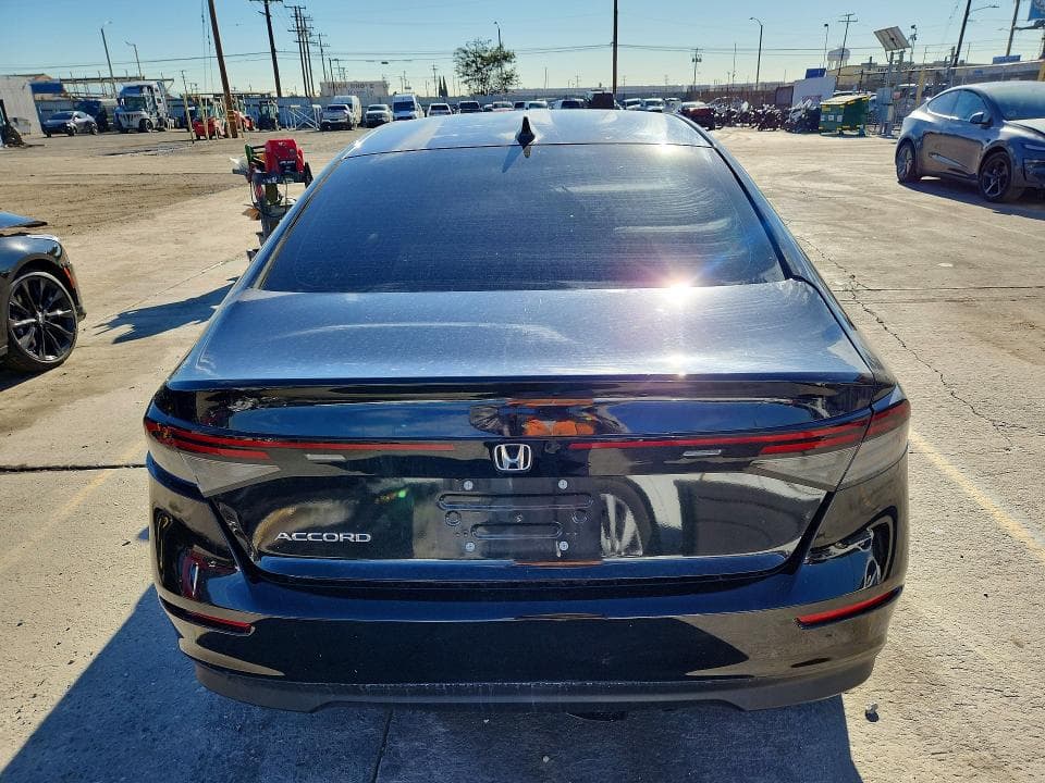 2025 HONDA ACCORD LX 6