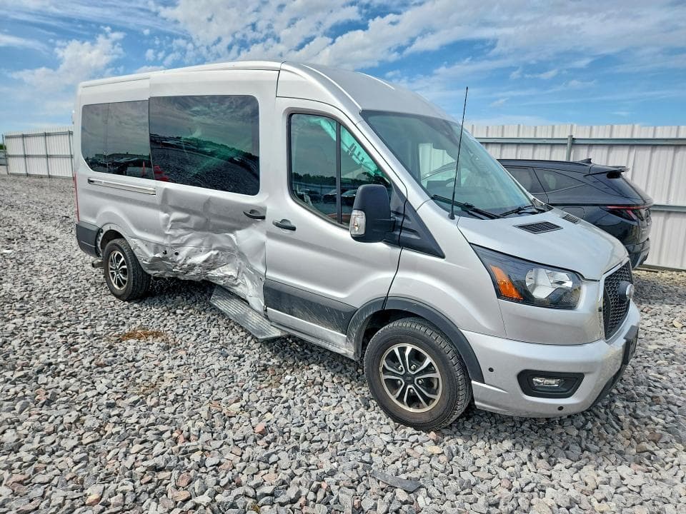 2025 FORD TRANSIT T-350 4