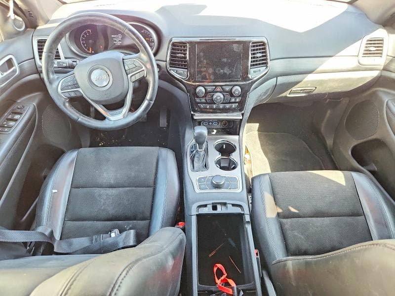 2020 JEEP GRAND CHEROKEE LAREDO 8