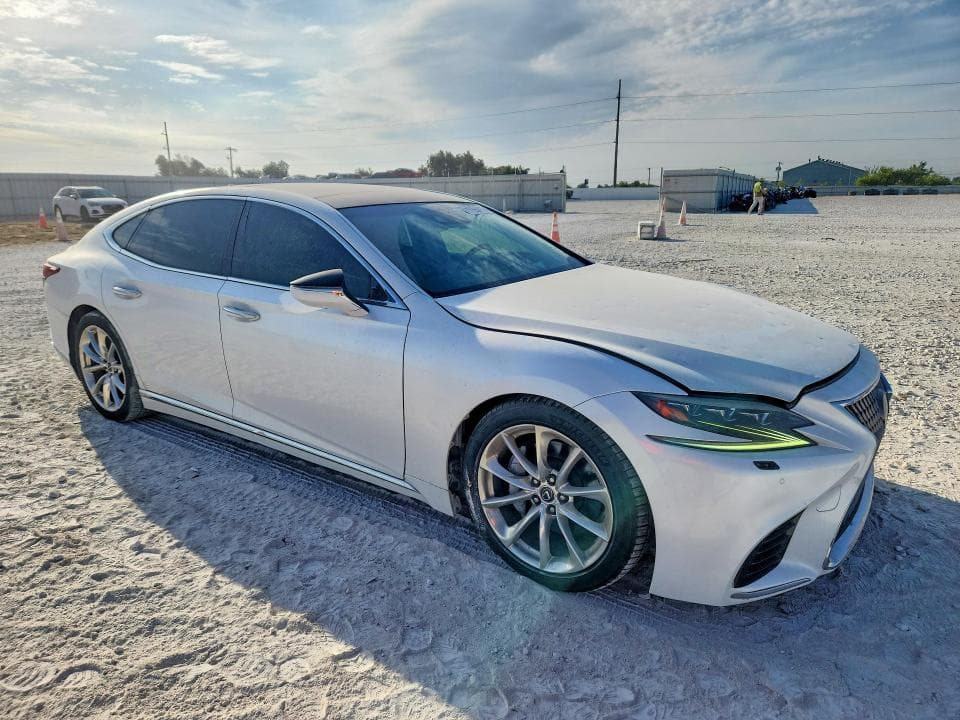 2018 LEXUS LS 500 4