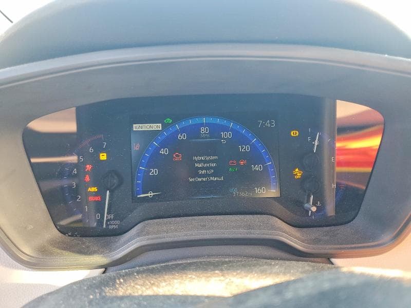 2022 TOYOTA COROLLA LE 9